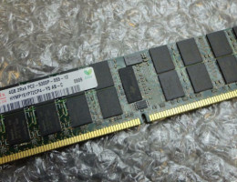 HYMP151P72CP4-Y5 2Rx4 PC2-5300P Reg DDR2 ECC Server Memory RAM